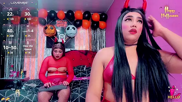 Snapshot of Milas_we chatting on October 22, 11:08 pm Milas we online show from October 22, 11:08 pm