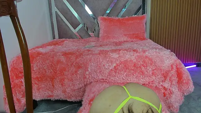 Chloe narcise online show from July 26, 9:38 am