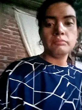 yovana13 online show from April 23, 3:58 pm