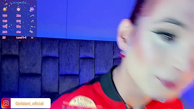 Liittle foxxxy online show from March 7, 5:13 am