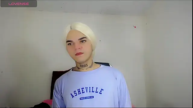 Gabyqueen70 online show from March 9, 3:12 am