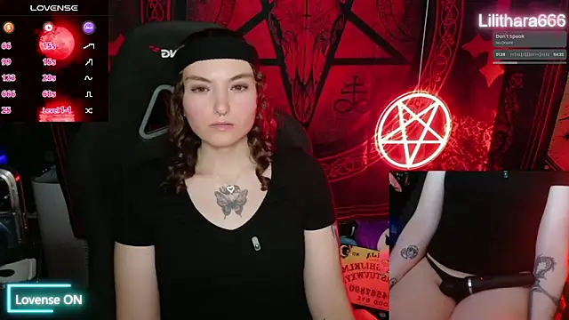 BrandiWRLD 999 online show from November 1, 9:23 pm