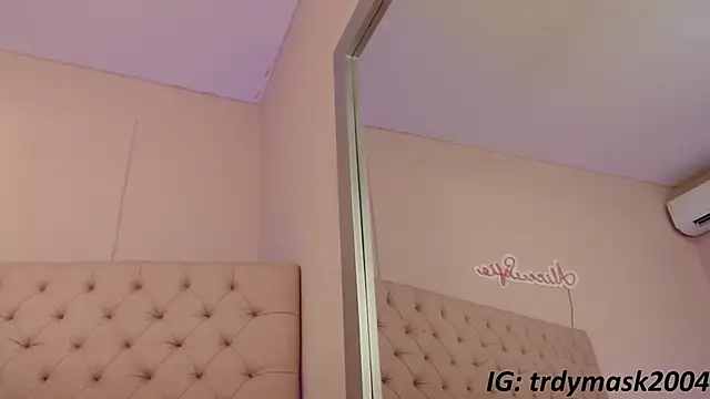 alice sofia online show from March 28, 1:57 pm