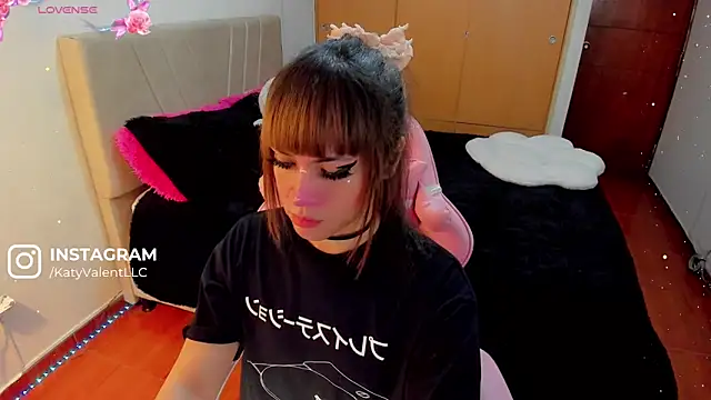 SeraphineADC online show from February 10, 2:30 am