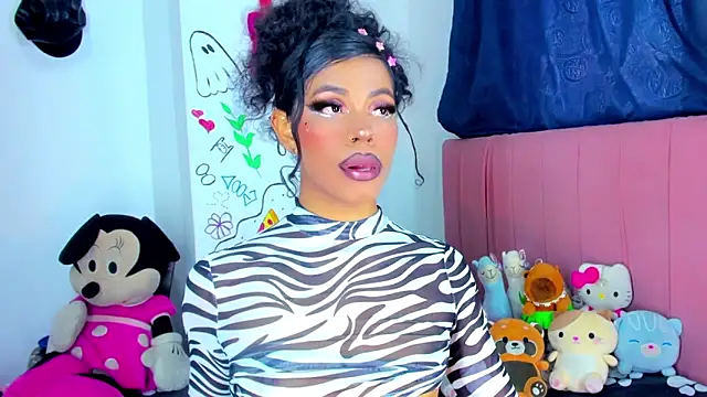 bloom444 online show from September 11, 10:40 pm