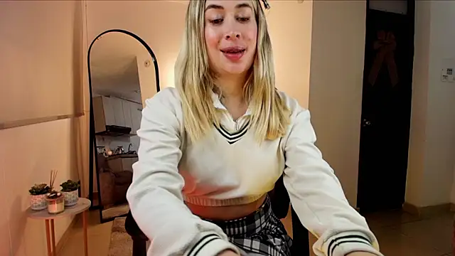 vianca cruzz online show from February 11, 12:13 pm