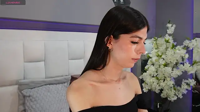 CuteAri online show from September 11, 9:01 pm