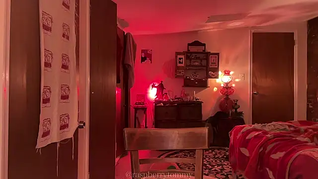 RaspberryTommyFTM online show from March 12, 3:11 am