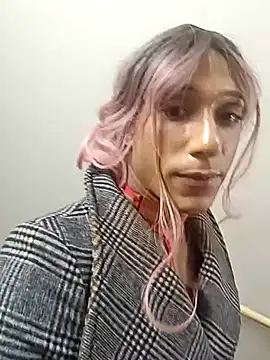 CloudedThot online show from February 7, 9:58 am