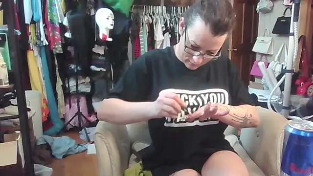 jessy0504 online show from April 15, 7:58 pm