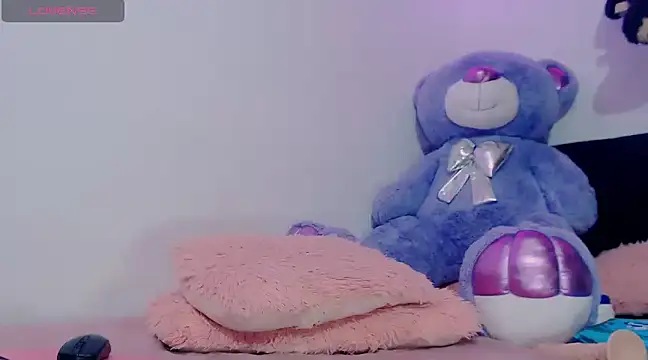 Venecia Sweet online show from December 18, 2:42 am