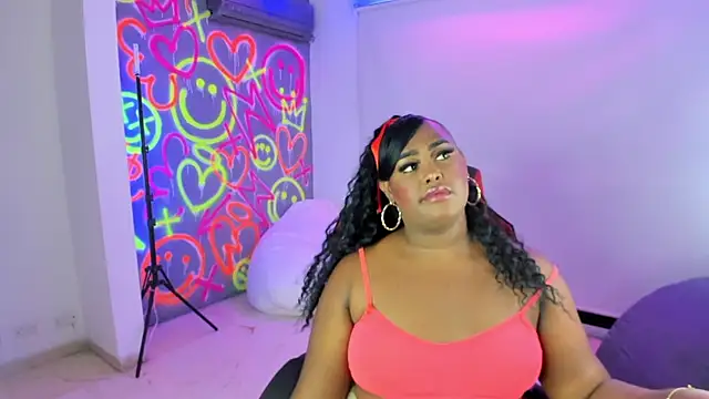 GEANNAROSE online show from February 21, 5:24 am