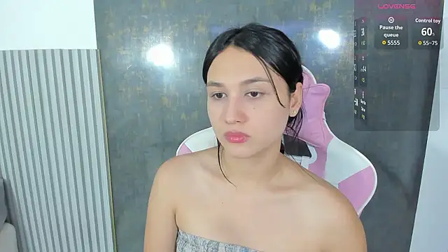 lana boomer online show from February 26, 8:03 pm