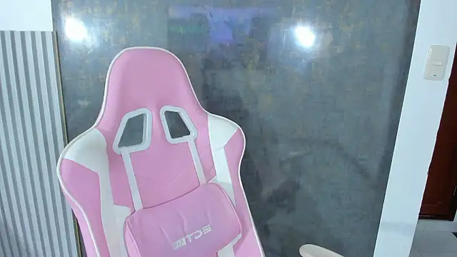 lana boomer online show from March 7, 8:48 pm