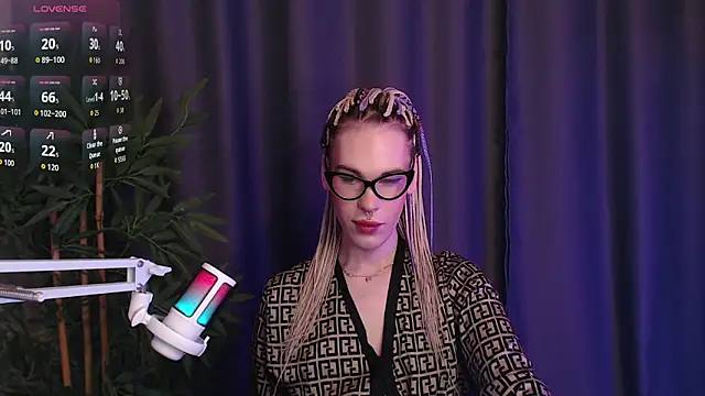 Cassie Bae online show from January 14, 5:49 am