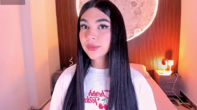 RoseCassie online show from May 3, 1:59 pm