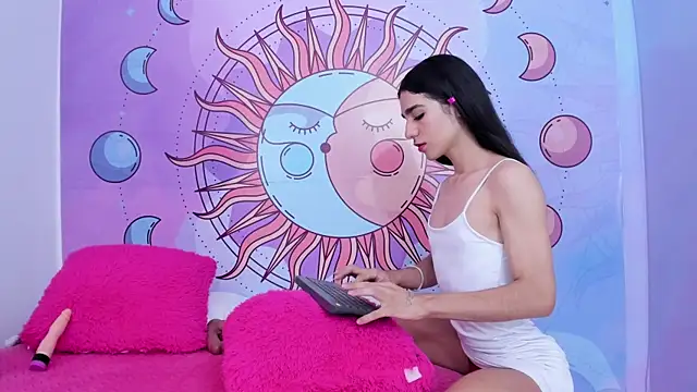 Mariana 16  online show from November 1, 3:20 pm