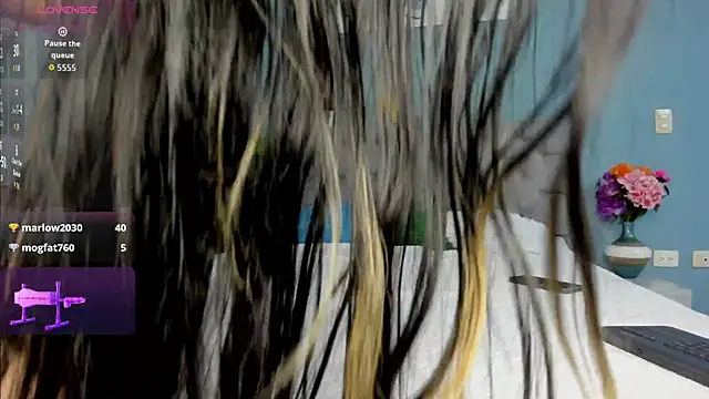 Camerun n Damian online show from September 21, 1:44 am