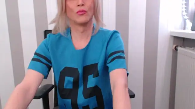 Sissy Sexy x online show from January 16, 1:36 pm