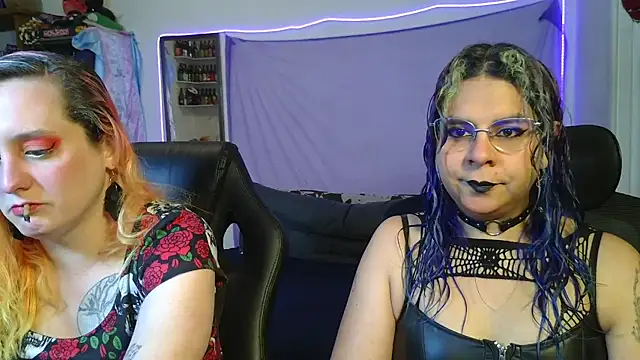 Evelan420 online show from March 19, 12:10 am