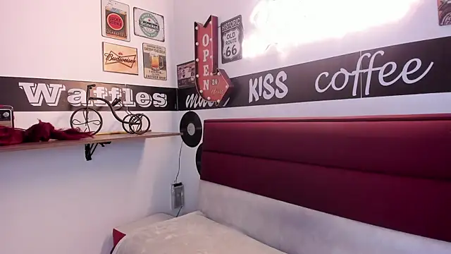 cassidy blossom online show from March 11, 2:21 am