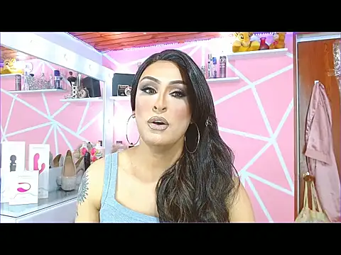 crsthinasweet online show from March 2, 12:31 am