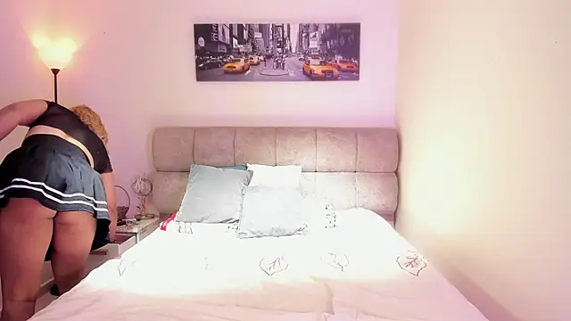 ScarletThompsonx online show from October 4, 12:33 am