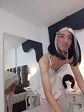 loverisu-coral online show from October 29, 7:01 pm