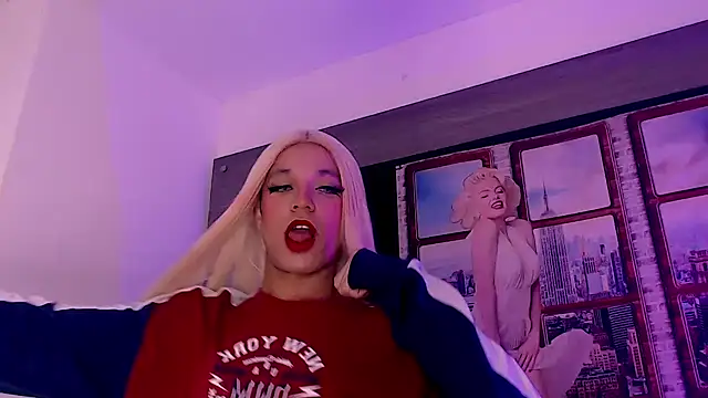 SashaNova online show from November 22, 5:09 am