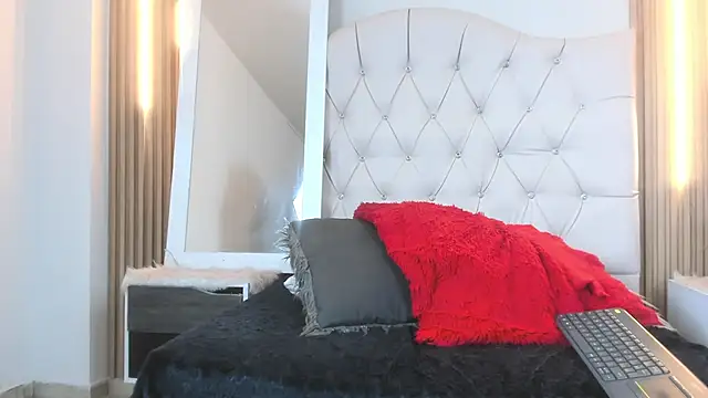 Alexa Bravva online show from October 7, 5:08 am