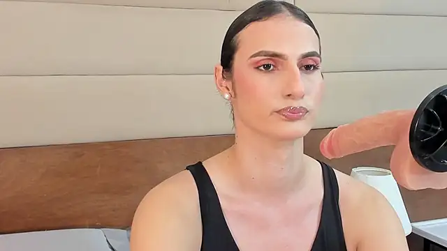 shantall skinny online show from January 14, 12:08 am