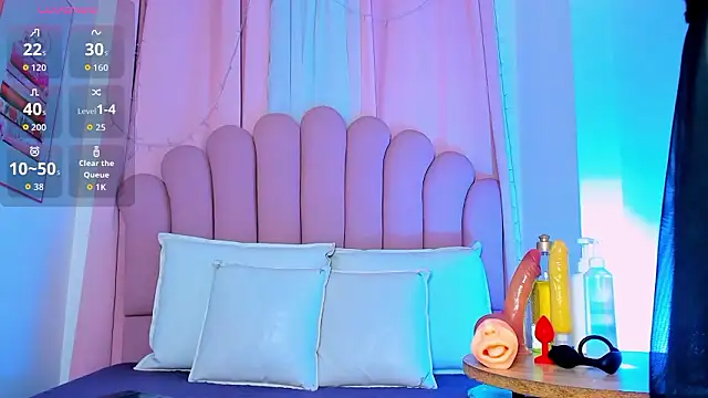 NicoleMadrird online show from January 31, 7:45 pm