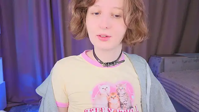 c0ralynx online show from April 16, 6:58 am