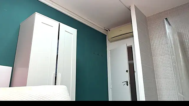 Valeriathonson online show from November 10, 10:55 pm