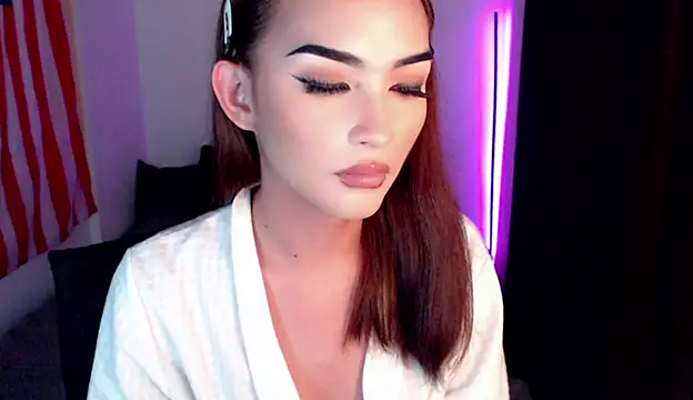 Alicegreenexx online show from September 10, 4:39 pm