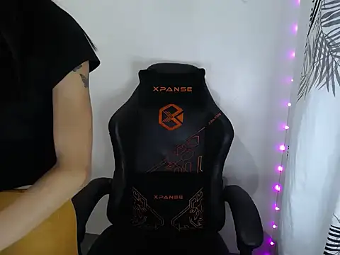 kate 69x online show from April 9, 6:19 am