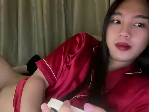 kat mire online show from March 31, 7:05 pm