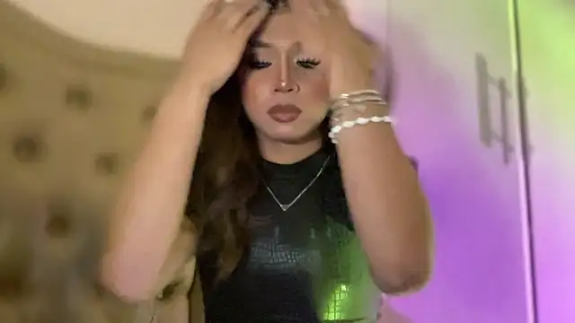 solana imani online show from December 3, 6:23 pm