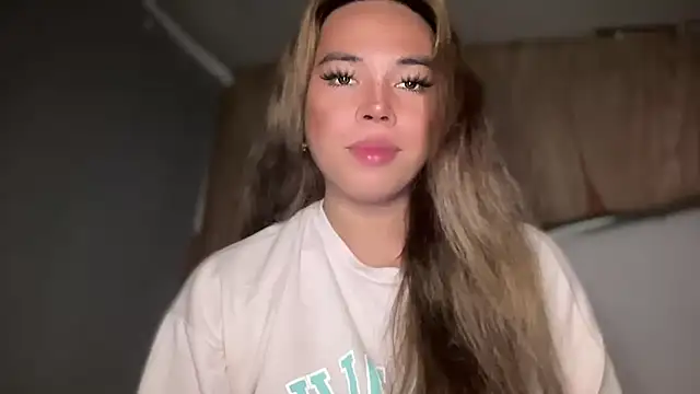 Snapshot of goddessofalltime chatting on September 9, 1:26 am goddessofalltime online show from September 9, 1:26 am