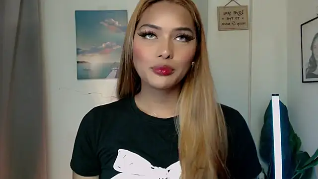 Wena Larson88 online show from September 18, 9:14 am