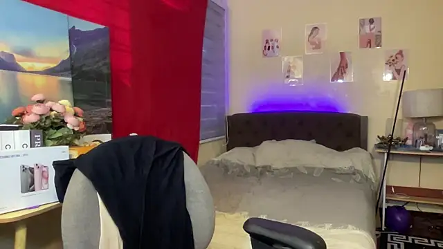 CassieXMarga online show from October 27, 5:37 am