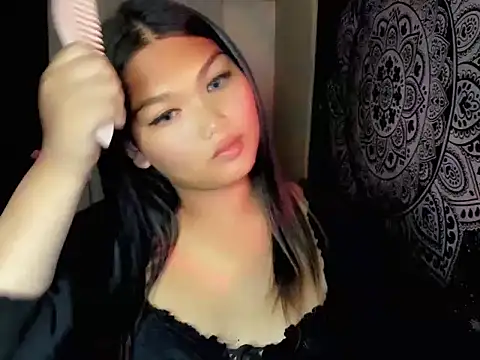 Lou heart online show from July 12, 1:48 pm