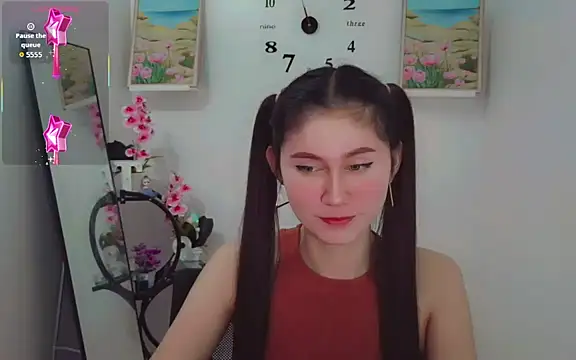 anne smithe online show from February 3, 7:52 pm