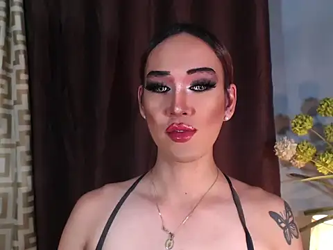 AleinaCroft online show from July 6, 12:23 pm