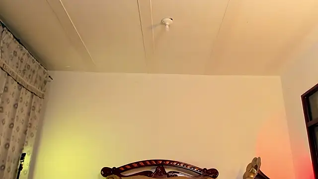 nonbinaryangel online show from March 13, 3:12 am