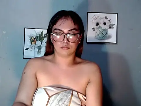 Asianblk barbiedoll online show from June 13, 11:54 am
