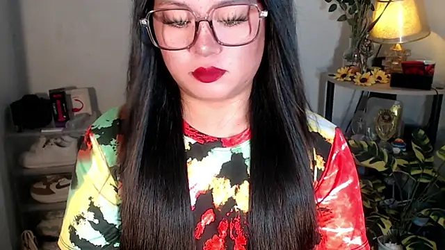 YourSweet-mich online show from November 28, 2:40 pm