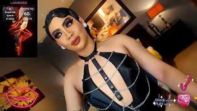 FridaHumphrey online show from March 10, 7:06 pm