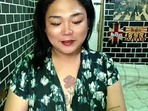 luluakovi 69 online show from October 1, 9:26 pm