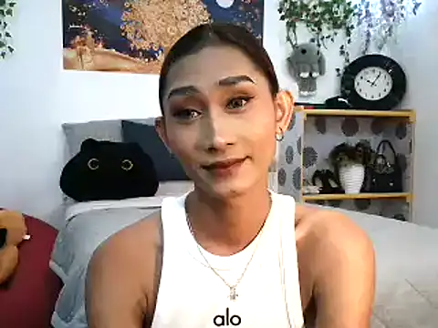 youarea dreamer online show from January 10, 6:25 pm